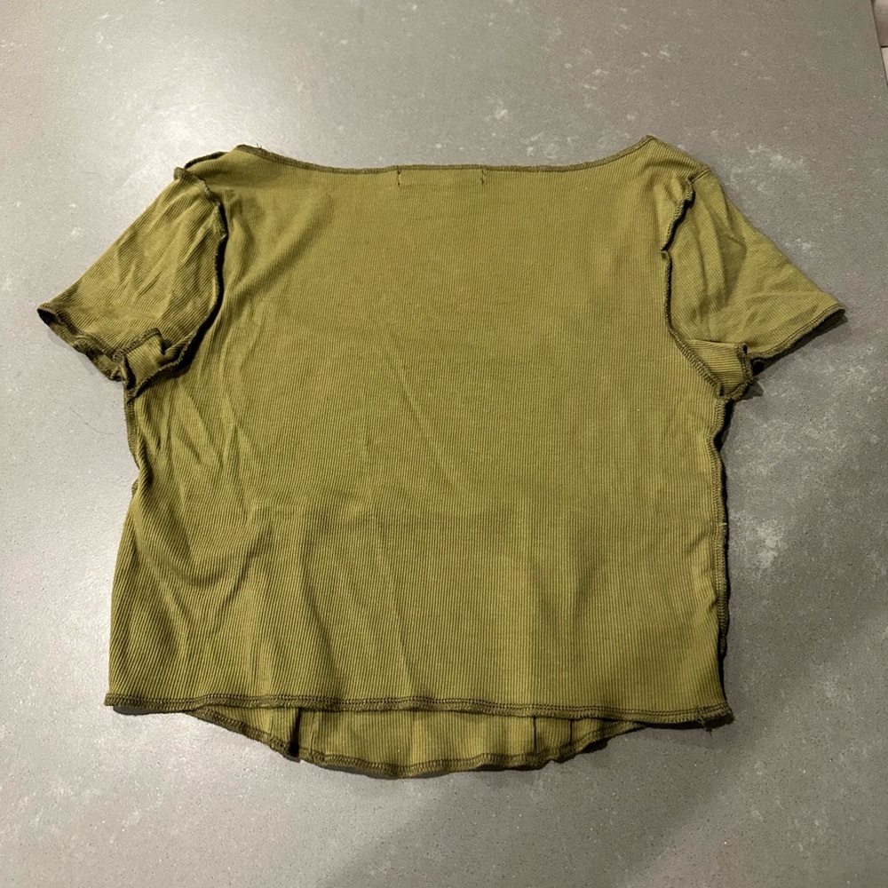 Green Urban Outfitters Wide Neck Crop Top - Picture 3 of 3